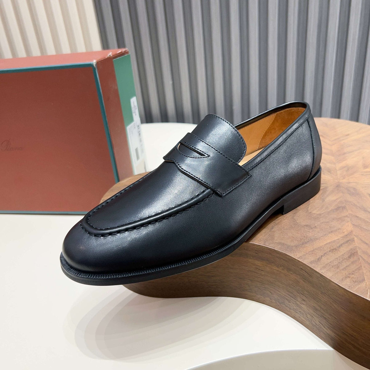 Men's Leather Penny Loafers